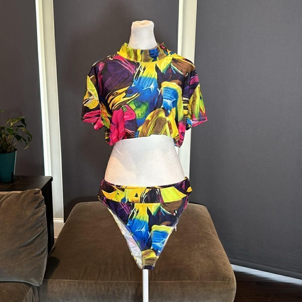Women’s Multicolor Swimsuit & Coverup Set Size M NEW
